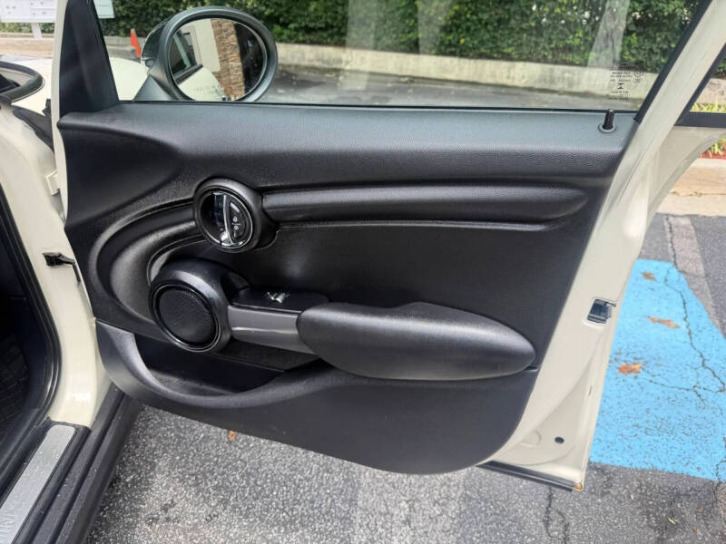 2015 MINI Hardtop 4 Door Cooper