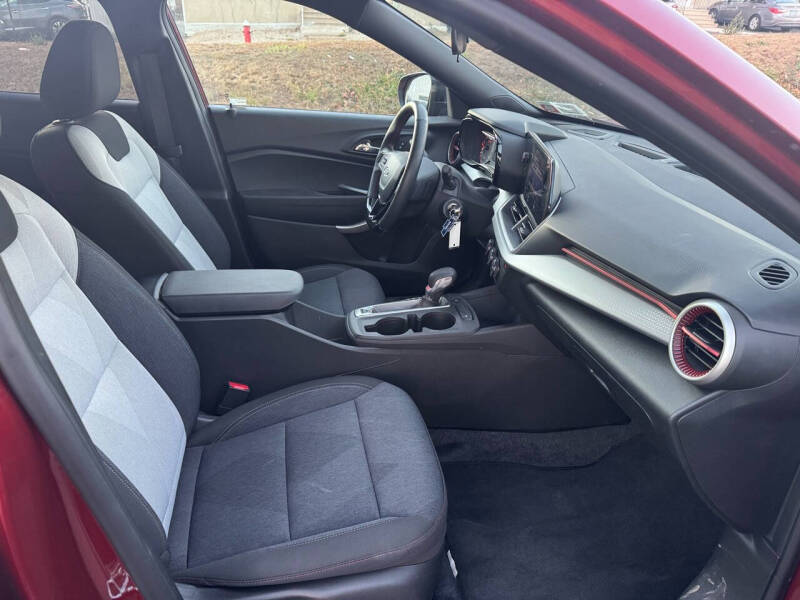 2024 Chevrolet Trax RS