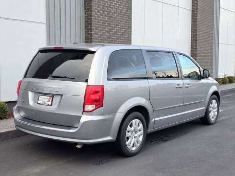 2015 Dodge Grand Caravan SE