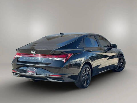2022 Hyundai Elantra