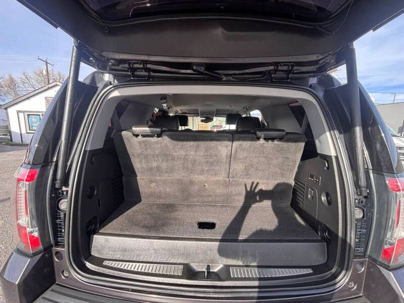 2017 GMC Yukon SLT