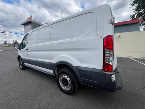 2018 Ford Transit 250