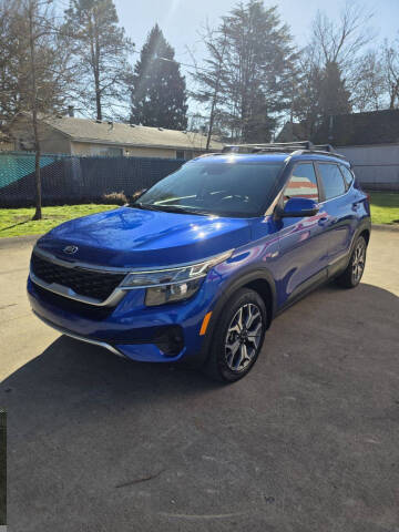 2021 Kia Seltos for sale at RICKIES AUTO, LLC. in Portland OR