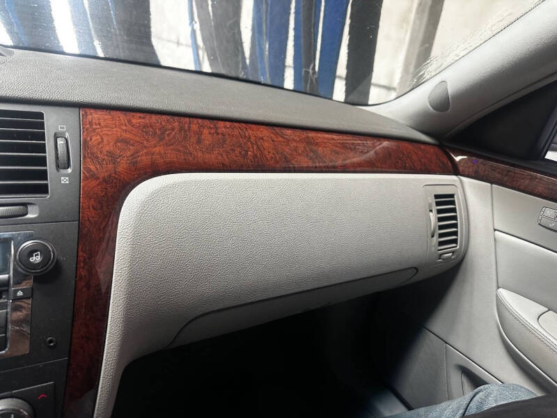 2006 Cadillac DTS Luxury I