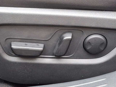 2025 Mazda CX-50 2.5 S Premium