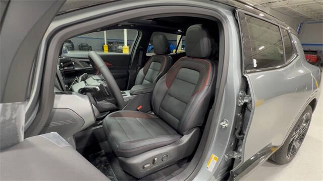 2026 Chevrolet Equinox EV RS