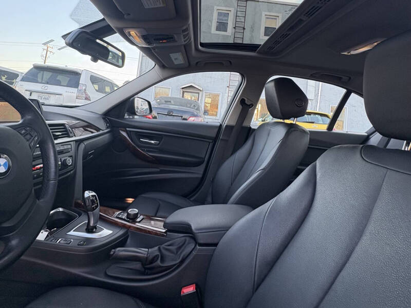 2014 BMW 3 Series 320i xDrive