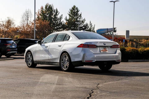 2025 BMW 5 Series 530i xDrive