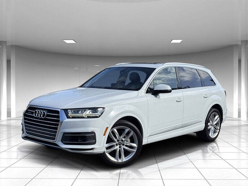 2017 Audi Q7 1