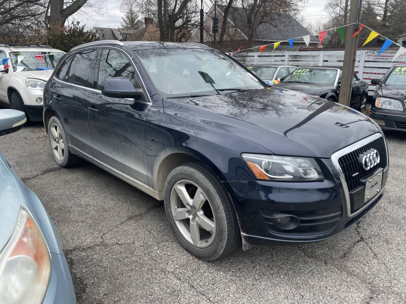 2010 Audi Q5 Premium's photo