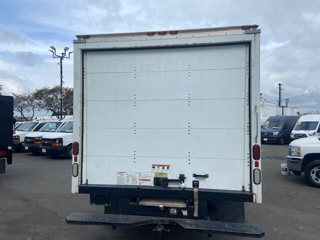 2013 Ford E-Series E-350 SD