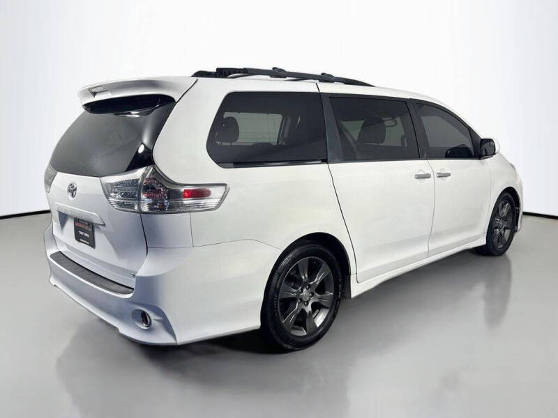 2015 Toyota Sienna