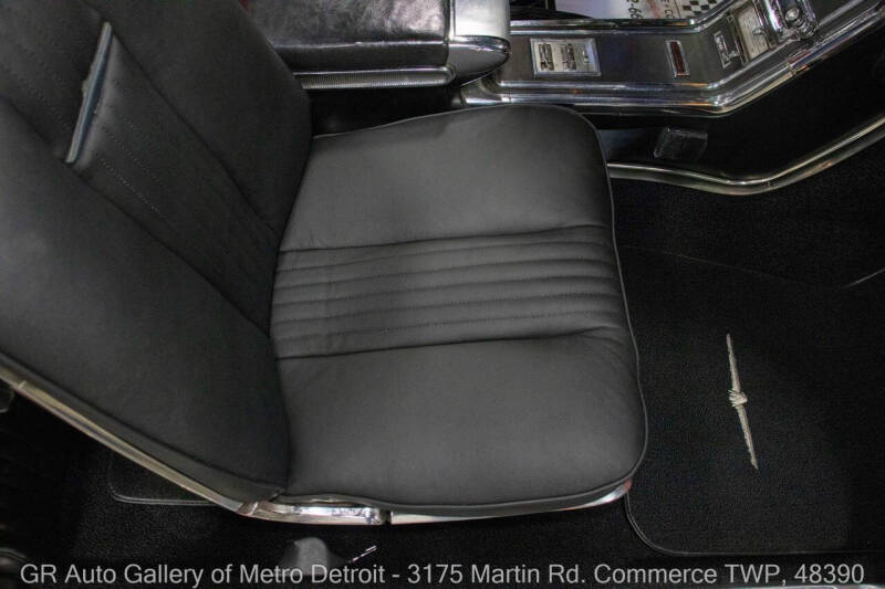 1965 Ford Thunderbird