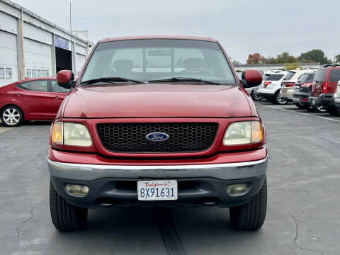 2002 Ford F-150 XLT