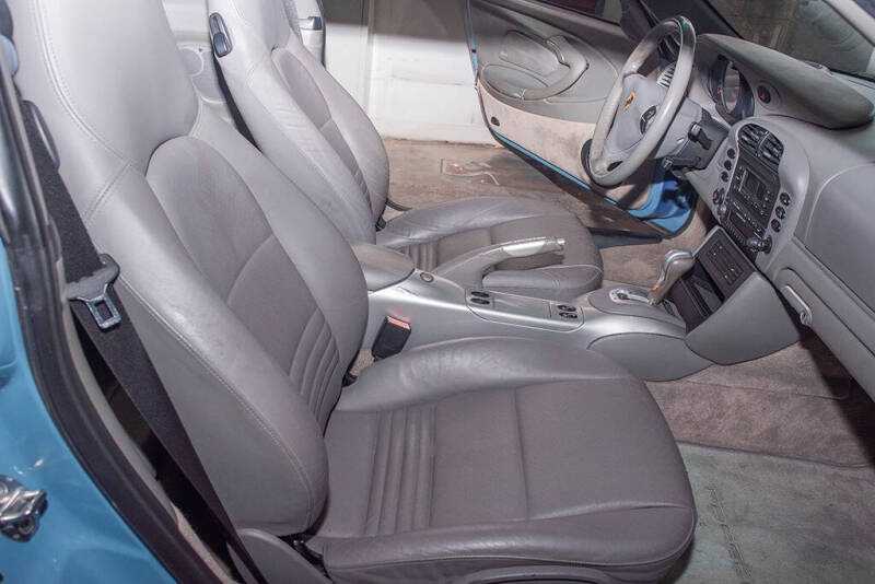 2004 Porsche 911 Carrera