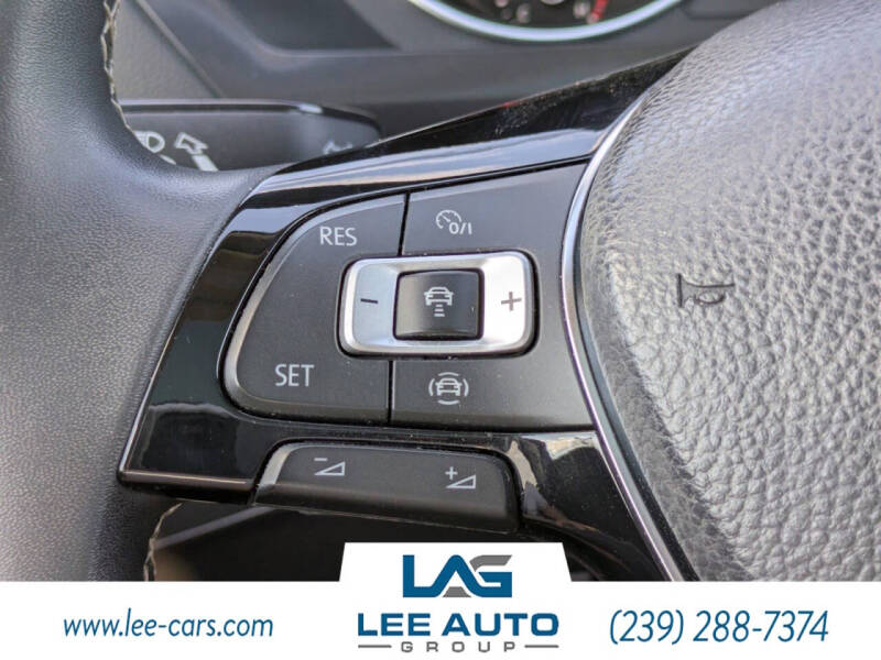 2021 Volkswagen Tiguan SE R-Line Black