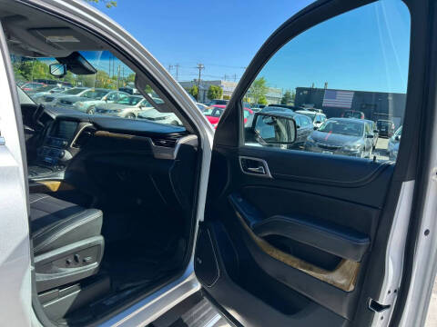 2017 GMC Yukon XL Denali
