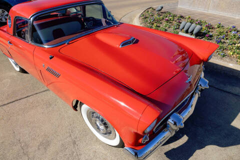 1956 Ford Thunderbird