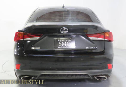 2019 Lexus IS 300