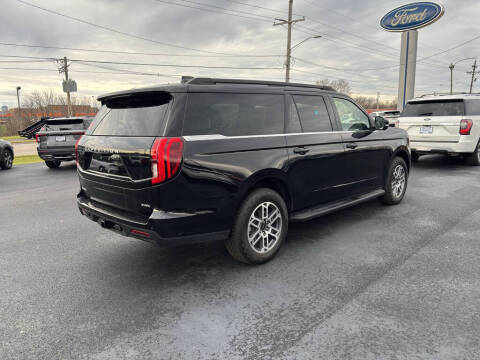 2025 Ford Expedition MAX Active
