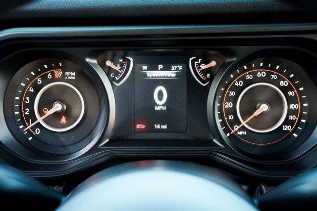 2025 Jeep Gladiator NightHawk