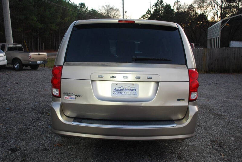 2013 Dodge Grand Caravan SE