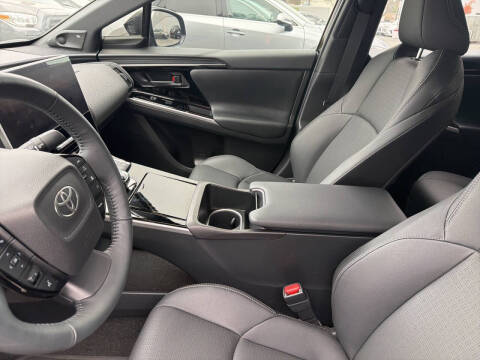 2025 Toyota bZ4X Limited