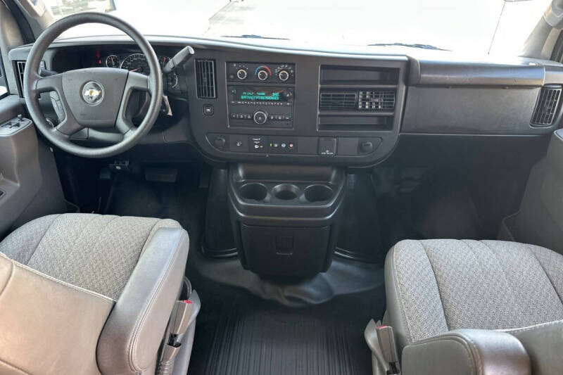 2023 Chevrolet Express LS 3500