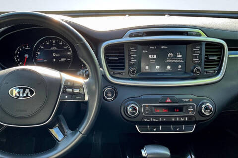 2019 Kia Sorento EX V6