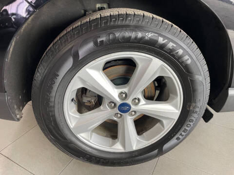 2020 Ford Edge SE