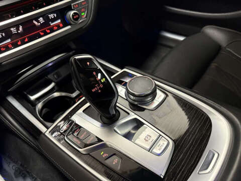 2018 BMW 7 Series 750i