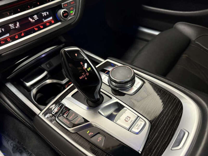 2018 BMW 7 Series 750i