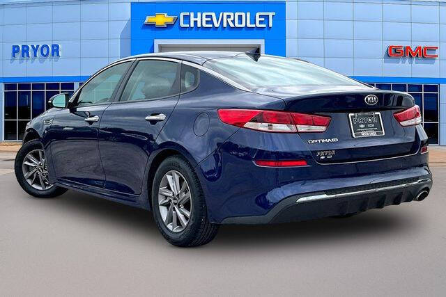 2020 Kia Optima LX