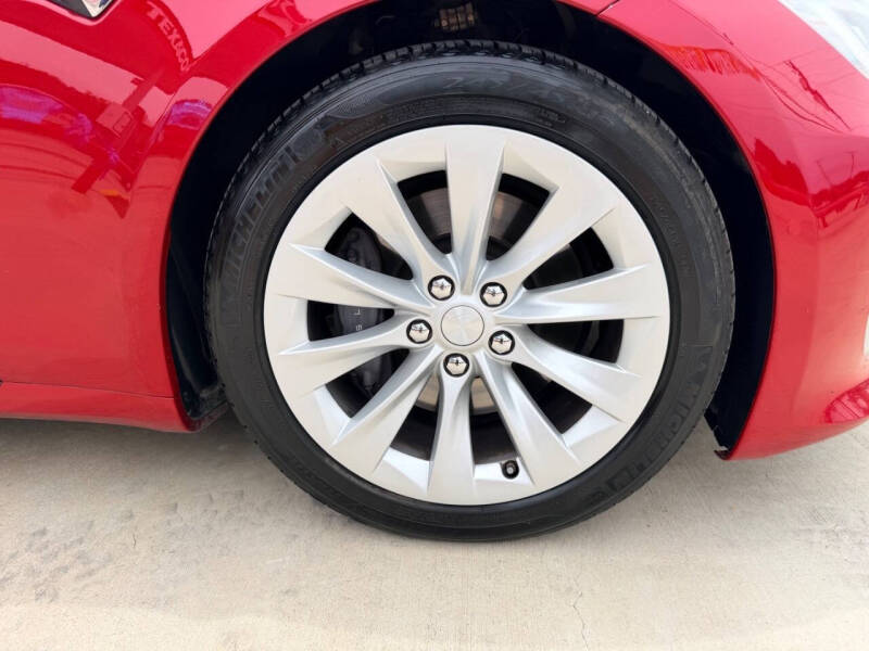 2017 Tesla Model S 75D