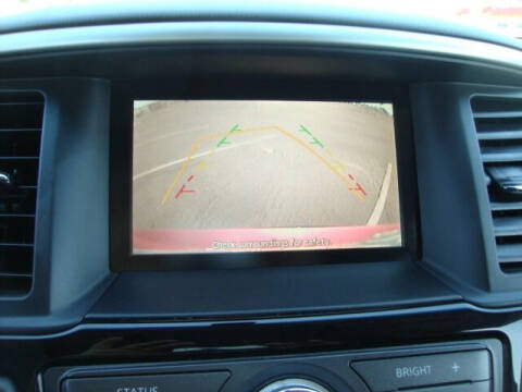 2014 Nissan Pathfinder SV