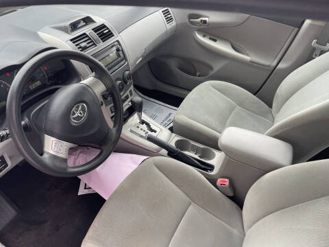 2012 Toyota Corolla LE