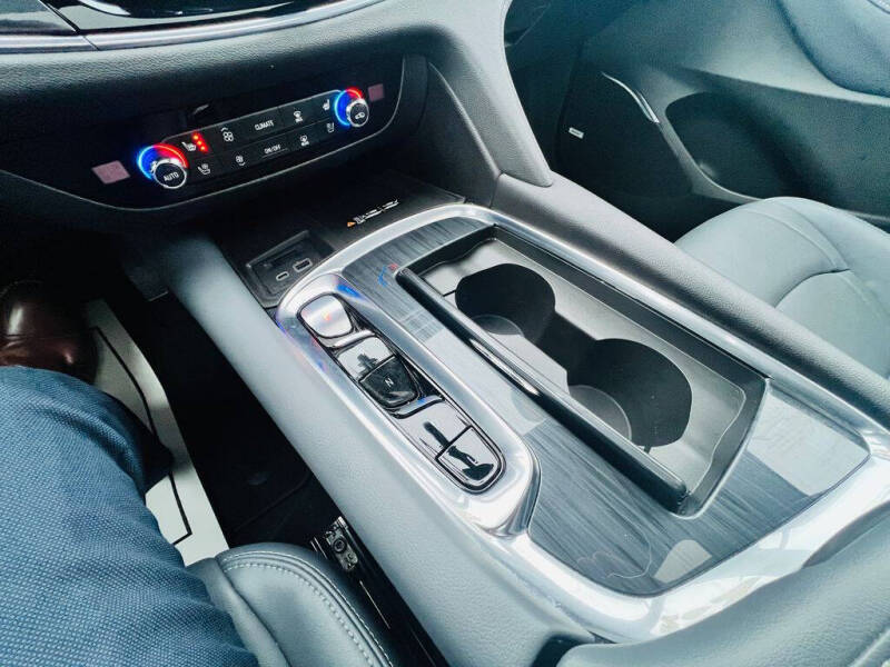 2022 Buick Enclave Premium