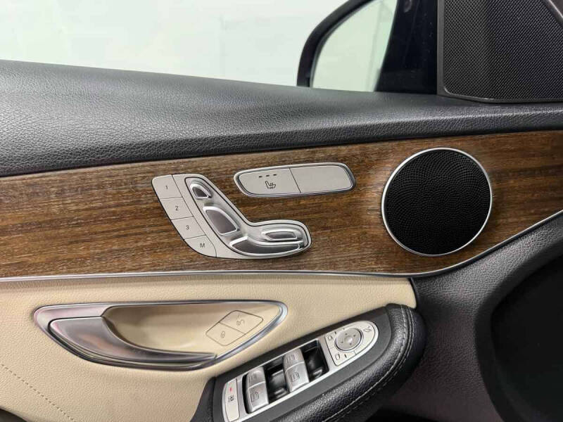 2020 Mercedes-Benz C-Class C 300