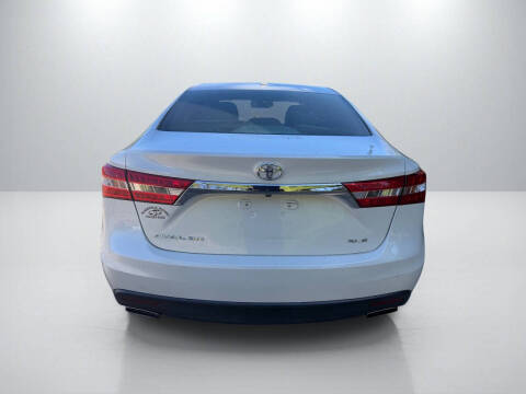 2013 Toyota Avalon XLE
