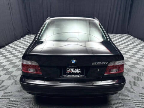 2000 BMW 5 Series 528i