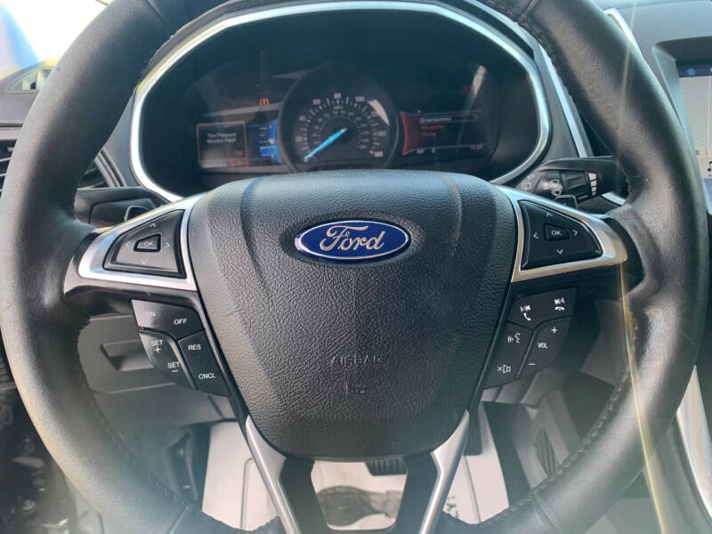 2016 Ford Edge Titanium