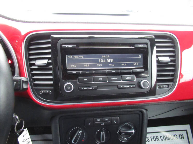 2013 Volkswagen Beetle