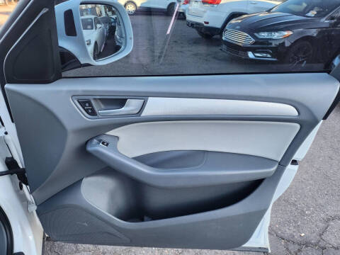 2015 Audi Q5 2.0T quattro Premium Plus