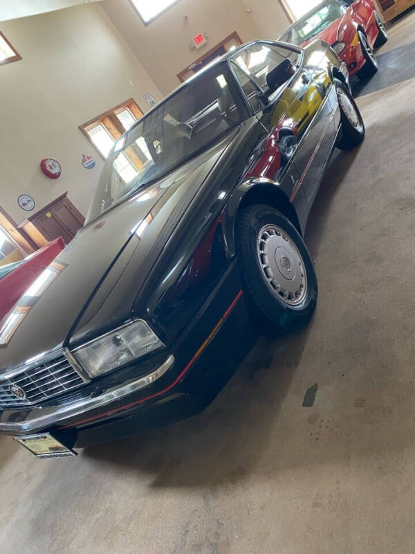 1988 Cadillac Allante for sale at Gary Miller's Classic Auto in El Paso IL