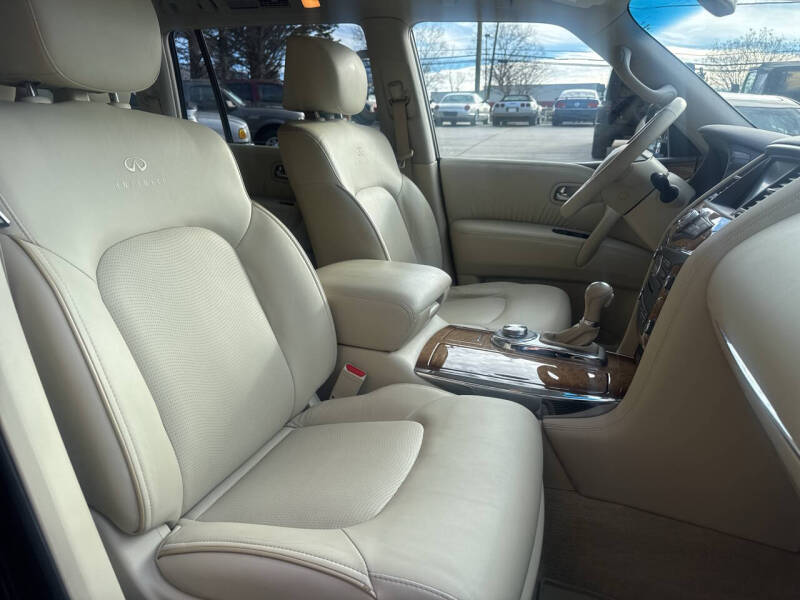 2011 Infiniti QX56
