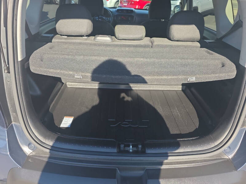 2015 Kia Soul +