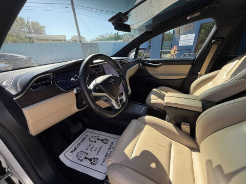 2016 Tesla Model X 90D
