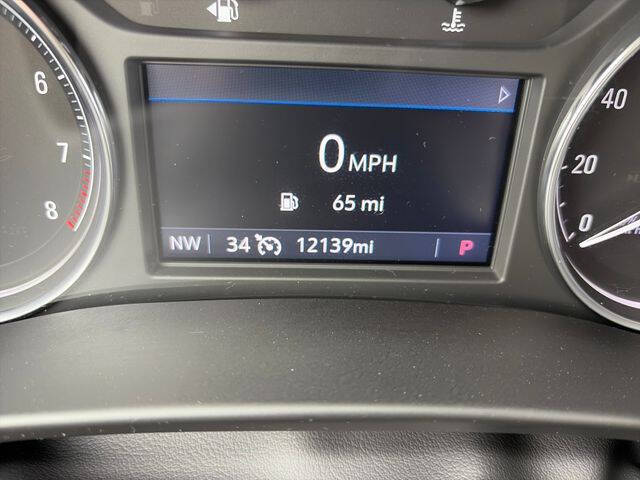 2024 Buick Enclave Essence