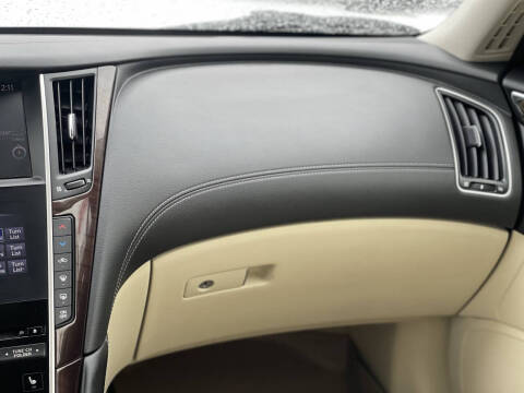 2018 Infiniti Q50 3.0T Luxe