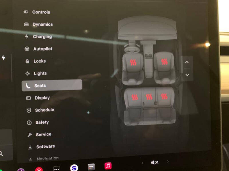 2023 Tesla Model Y Performance